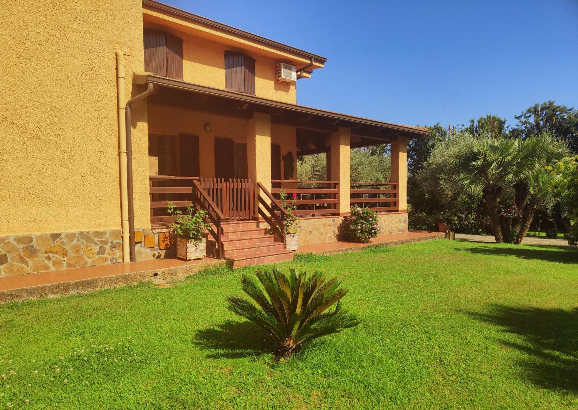 Nuraghe Bianco Bed & Breakfast Santa Maria la Palma Exterior photo